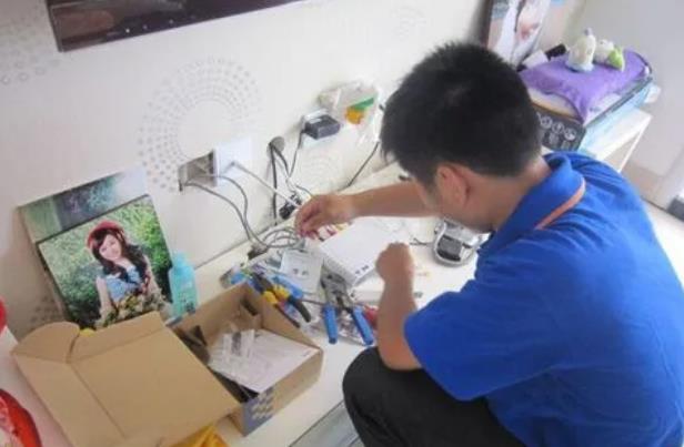 怎么叫人上門拉網(wǎng)線？上門裝網(wǎng)線要多少錢